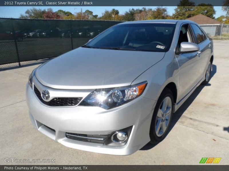 Classic Silver Metallic / Black 2012 Toyota Camry SE