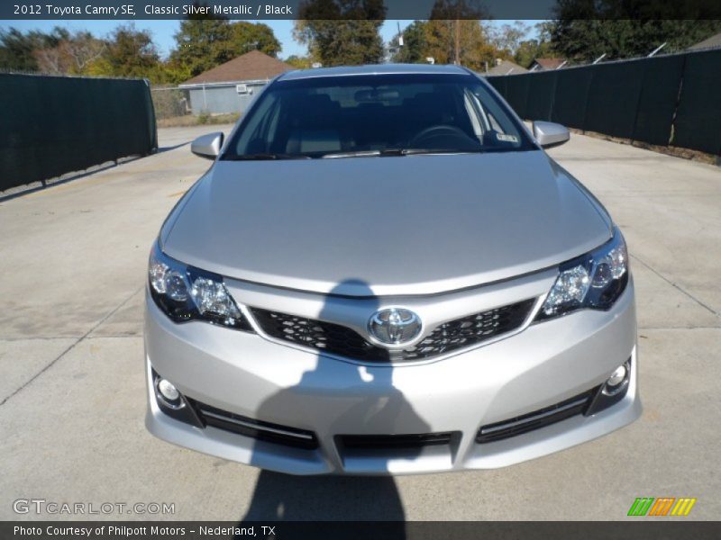 Classic Silver Metallic / Black 2012 Toyota Camry SE