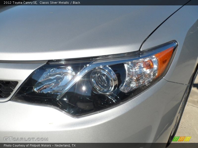 Classic Silver Metallic / Black 2012 Toyota Camry SE