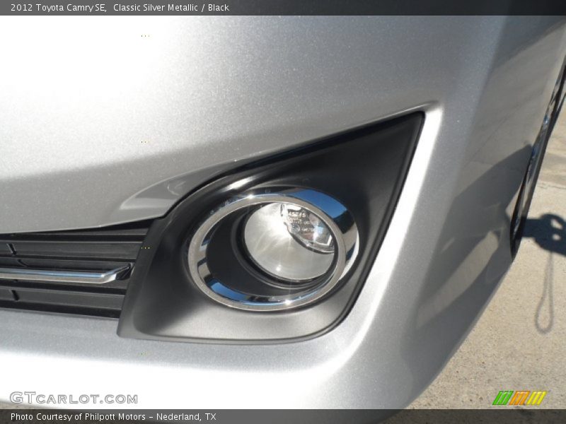 Classic Silver Metallic / Black 2012 Toyota Camry SE