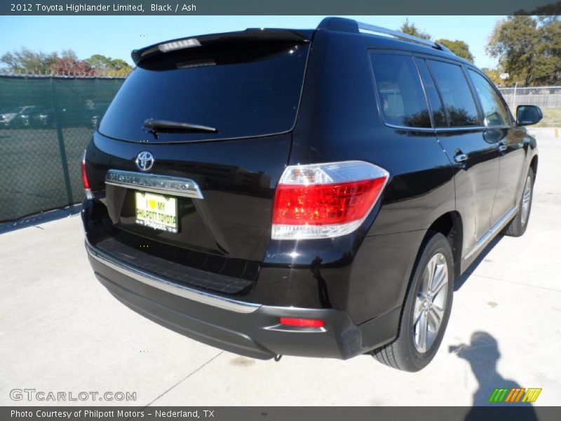 Black / Ash 2012 Toyota Highlander Limited