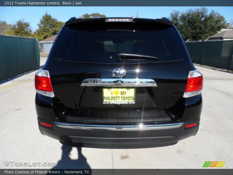 Black / Ash 2012 Toyota Highlander Limited