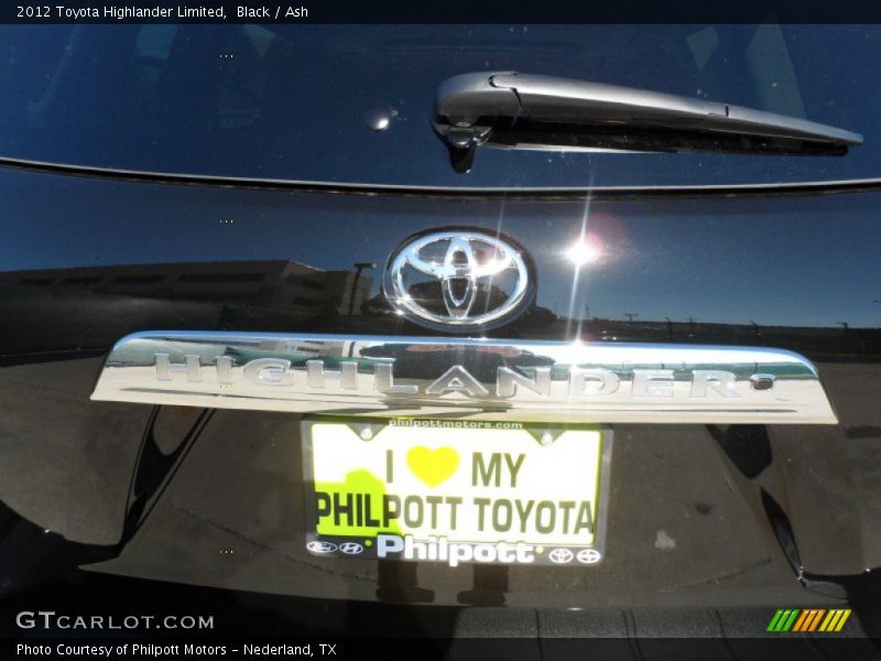 Black / Ash 2012 Toyota Highlander Limited