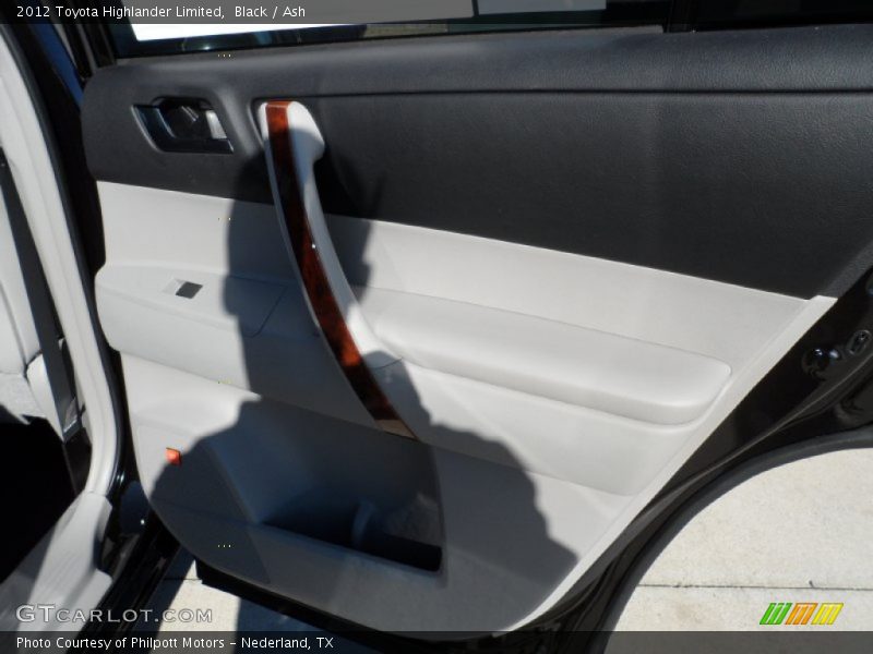 Black / Ash 2012 Toyota Highlander Limited
