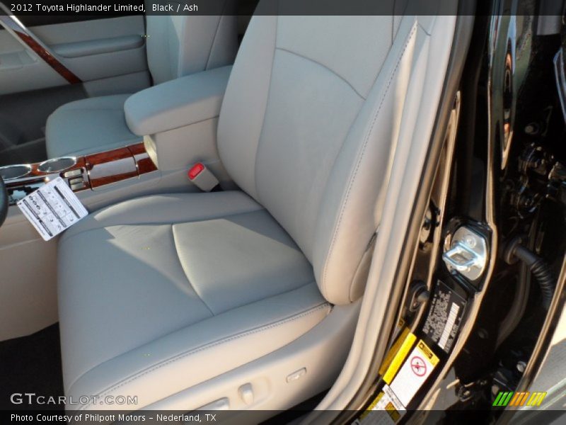 Black / Ash 2012 Toyota Highlander Limited