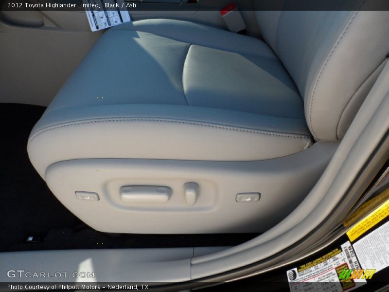 Black / Ash 2012 Toyota Highlander Limited
