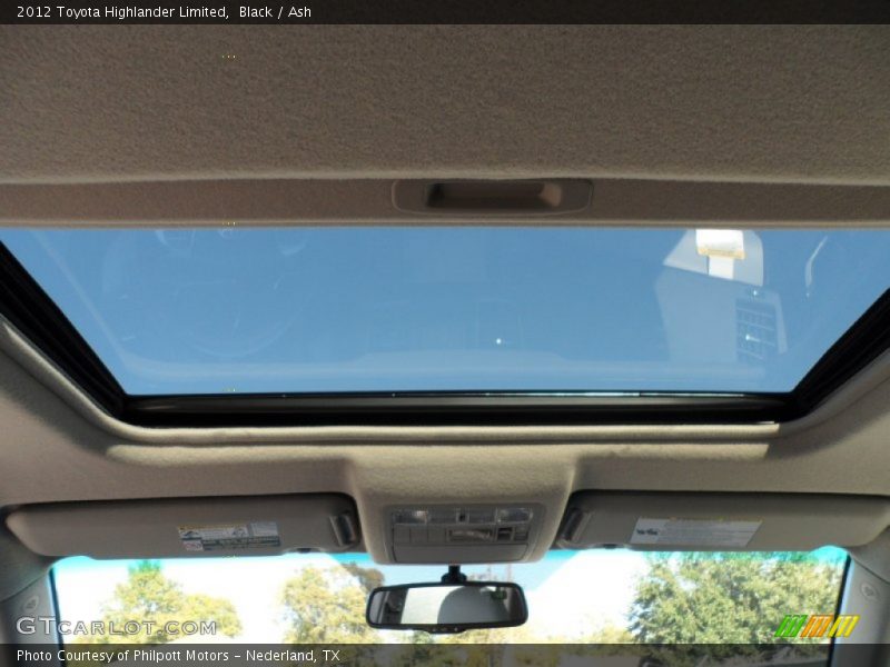 Black / Ash 2012 Toyota Highlander Limited