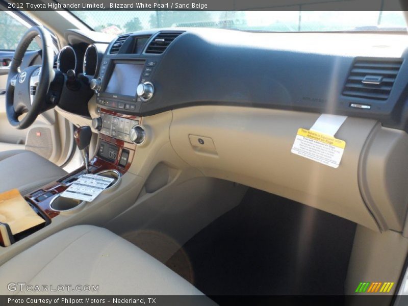 Blizzard White Pearl / Sand Beige 2012 Toyota Highlander Limited