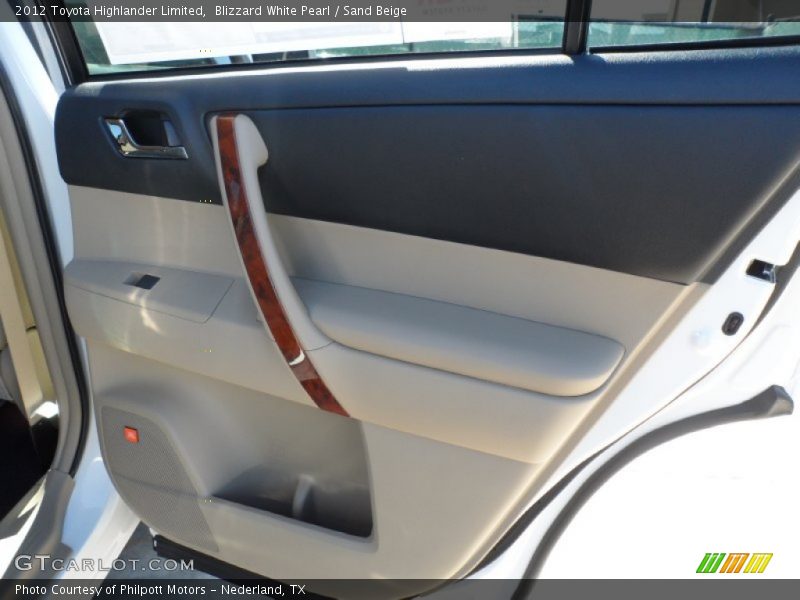 Blizzard White Pearl / Sand Beige 2012 Toyota Highlander Limited