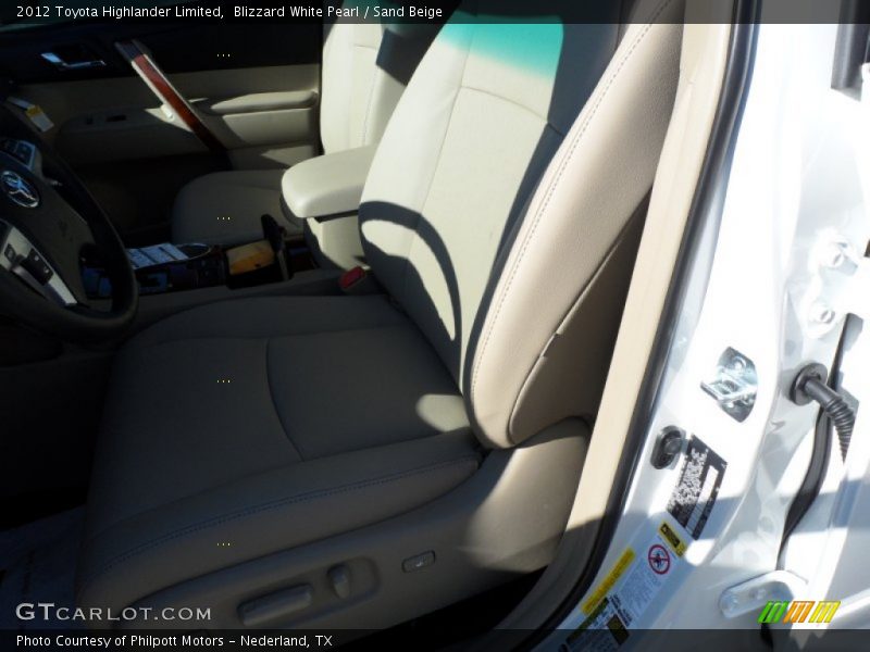 Blizzard White Pearl / Sand Beige 2012 Toyota Highlander Limited