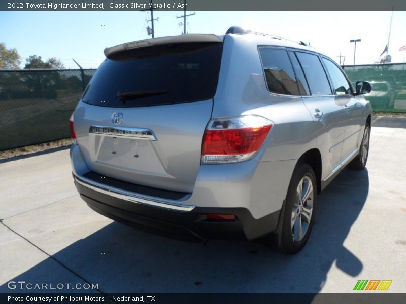 Classic Silver Metallic / Ash 2012 Toyota Highlander Limited