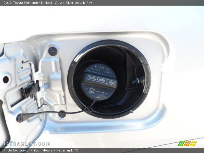 Classic Silver Metallic / Ash 2012 Toyota Highlander Limited