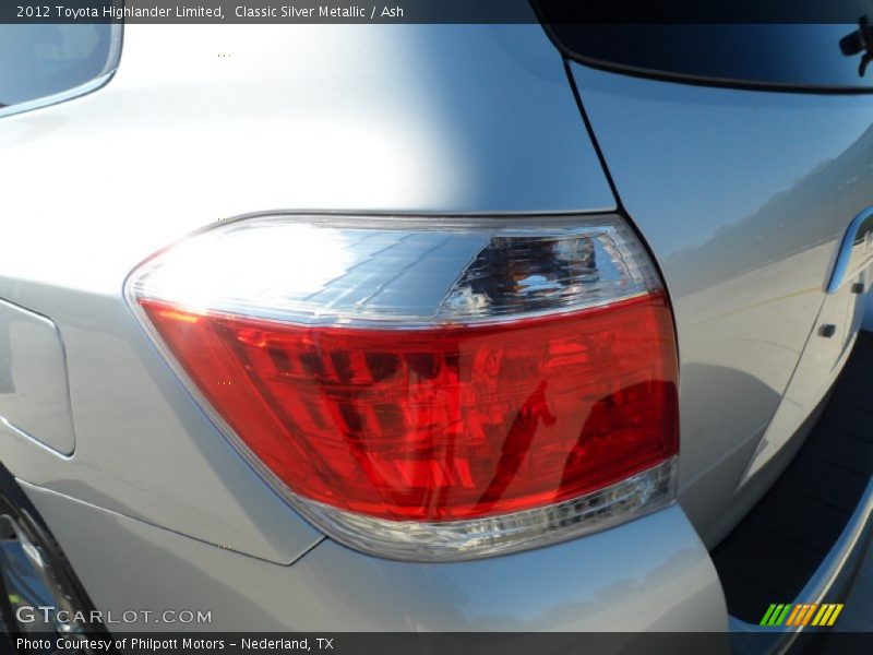 Classic Silver Metallic / Ash 2012 Toyota Highlander Limited