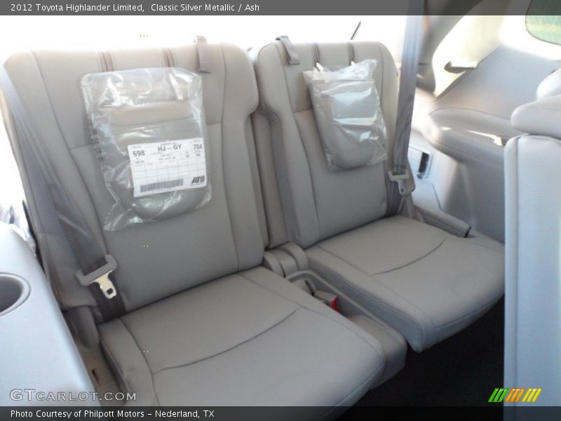 Classic Silver Metallic / Ash 2012 Toyota Highlander Limited