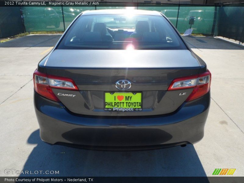 Magnetic Gray Metallic / Ash 2012 Toyota Camry LE
