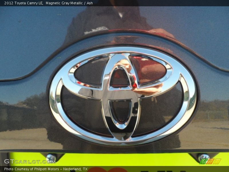 Magnetic Gray Metallic / Ash 2012 Toyota Camry LE