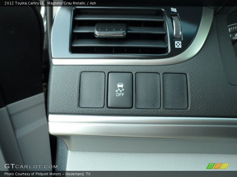 Magnetic Gray Metallic / Ash 2012 Toyota Camry LE