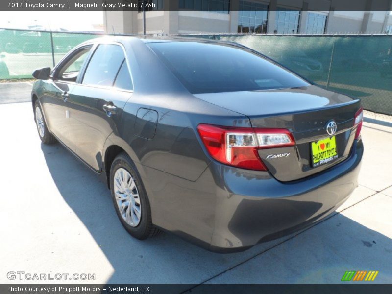Magnetic Gray Metallic / Ash 2012 Toyota Camry L