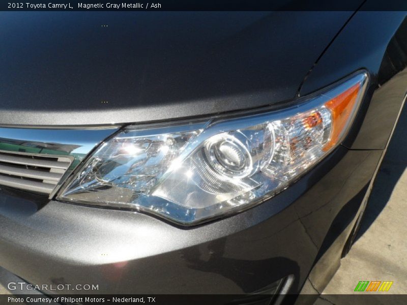 Magnetic Gray Metallic / Ash 2012 Toyota Camry L