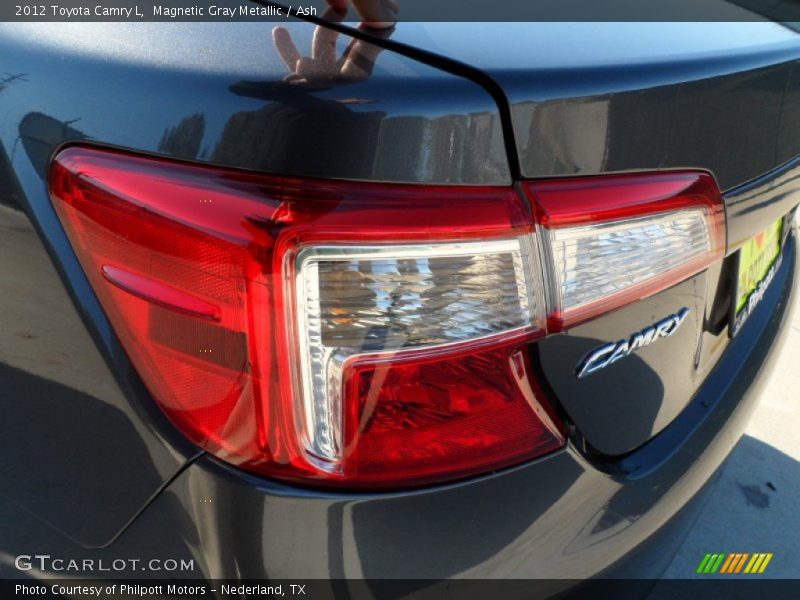 Magnetic Gray Metallic / Ash 2012 Toyota Camry L