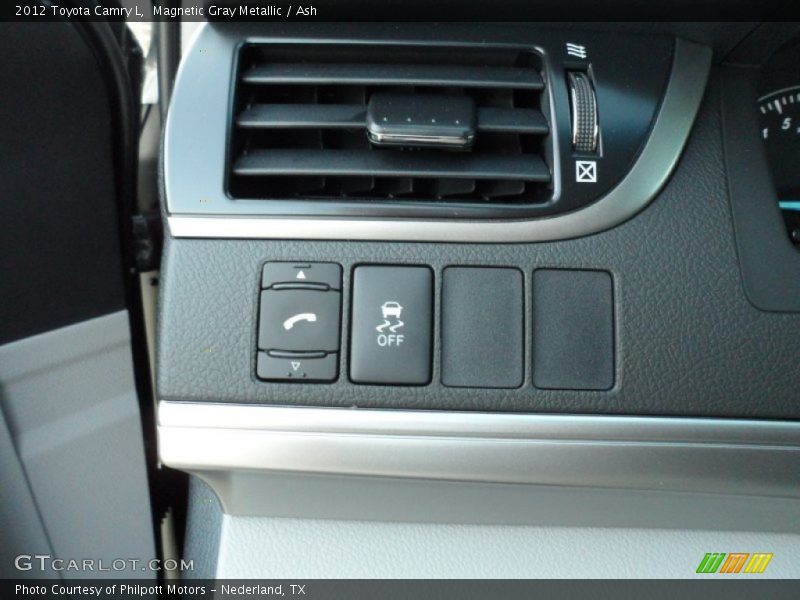 Magnetic Gray Metallic / Ash 2012 Toyota Camry L