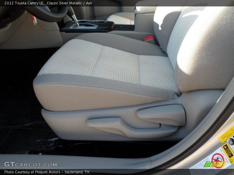 Classic Silver Metallic / Ash 2012 Toyota Camry LE
