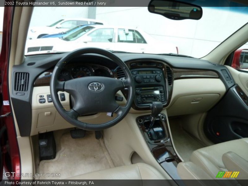 Sundown Red Pearl / Ivory 2002 Toyota Highlander V6