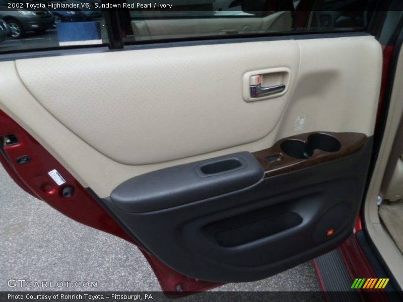 Sundown Red Pearl / Ivory 2002 Toyota Highlander V6