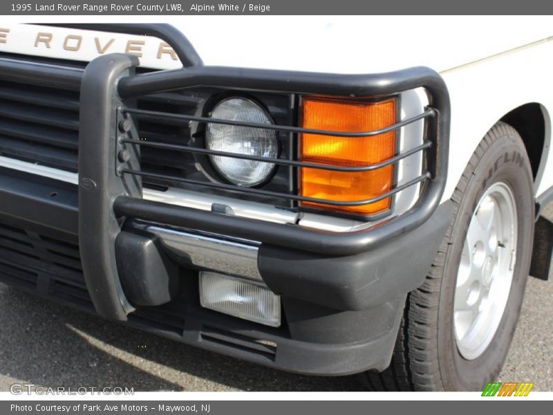 Alpine White / Beige 1995 Land Rover Range Rover County LWB