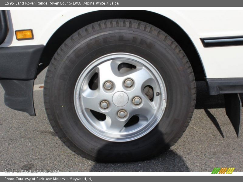  1995 Range Rover County LWB Wheel