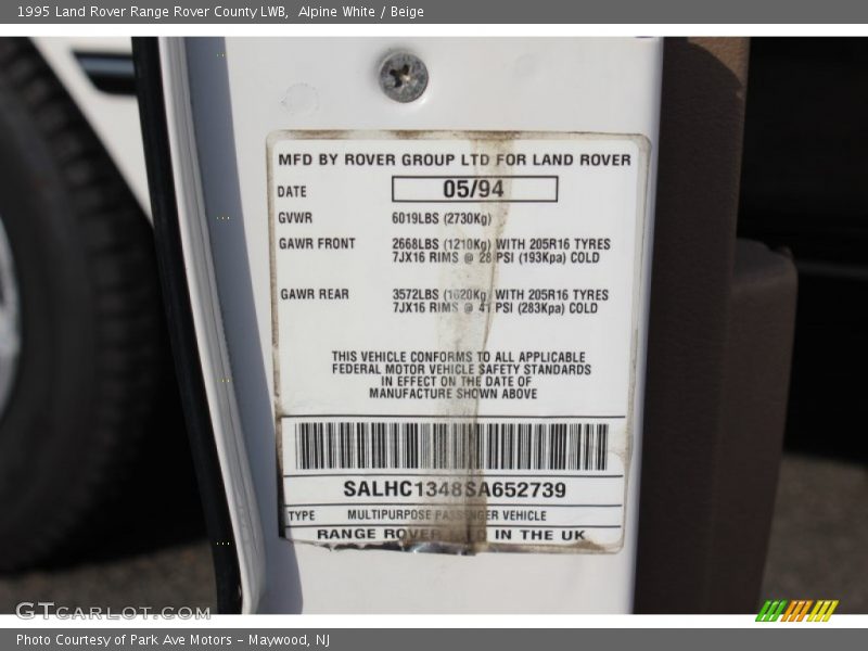 Alpine White / Beige 1995 Land Rover Range Rover County LWB