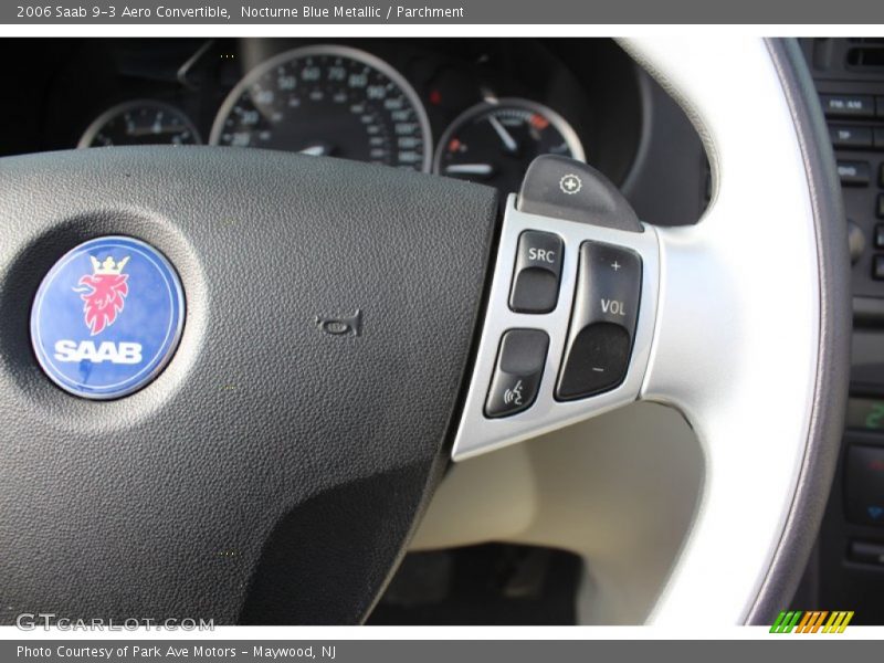 Controls of 2006 9-3 Aero Convertible