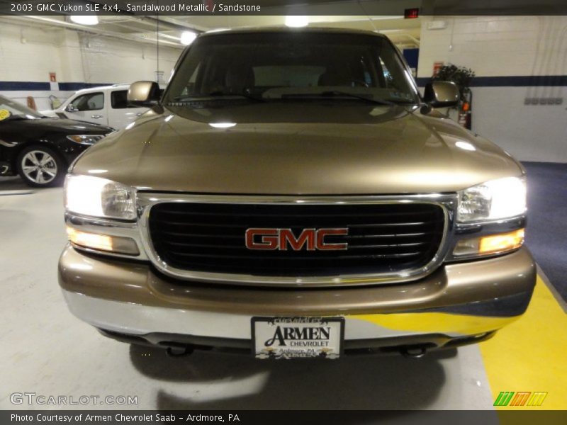 Sandalwood Metallic / Sandstone 2003 GMC Yukon SLE 4x4