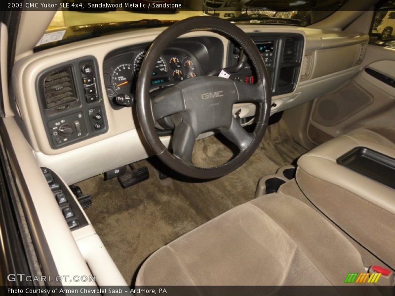 Sandalwood Metallic / Sandstone 2003 GMC Yukon SLE 4x4