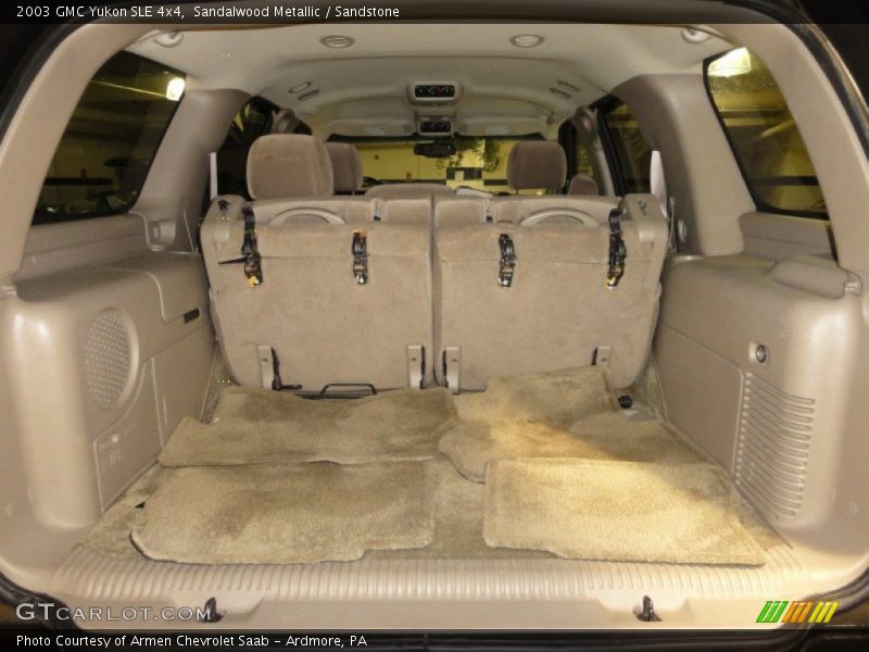 Sandalwood Metallic / Sandstone 2003 GMC Yukon SLE 4x4