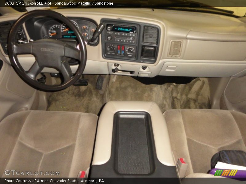 Sandalwood Metallic / Sandstone 2003 GMC Yukon SLE 4x4