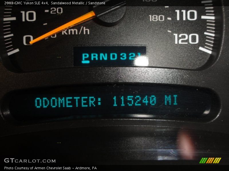 Sandalwood Metallic / Sandstone 2003 GMC Yukon SLE 4x4
