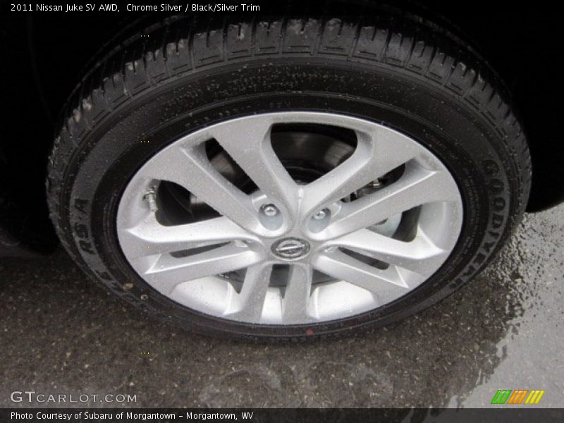 Chrome Silver / Black/Silver Trim 2011 Nissan Juke SV AWD
