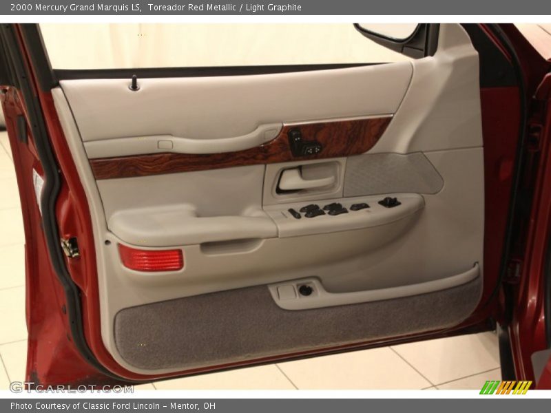 Toreador Red Metallic / Light Graphite 2000 Mercury Grand Marquis LS
