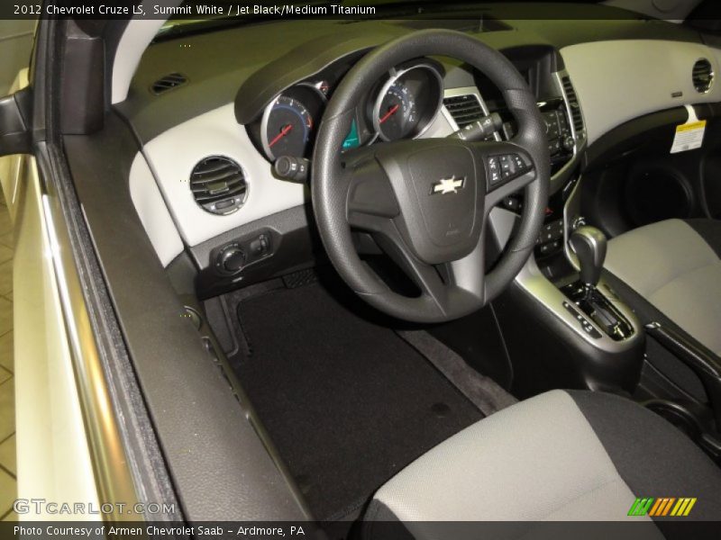 Summit White / Jet Black/Medium Titanium 2012 Chevrolet Cruze LS