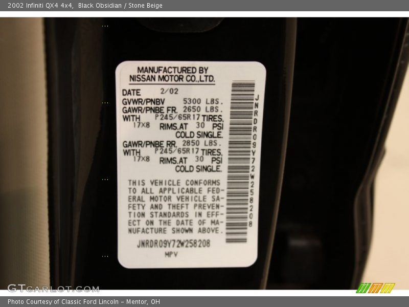 Black Obsidian / Stone Beige 2002 Infiniti QX4 4x4