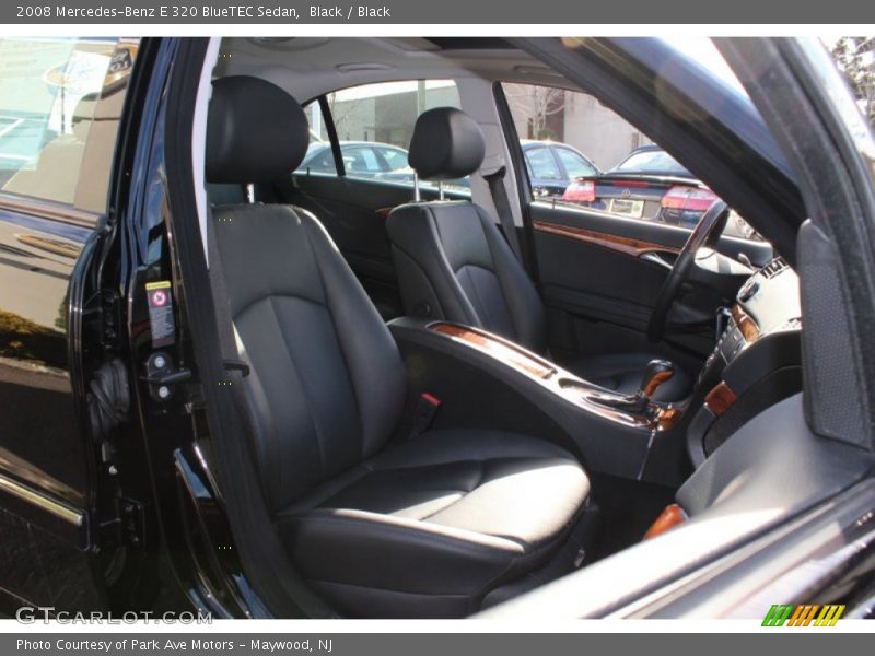 Black / Black 2008 Mercedes-Benz E 320 BlueTEC Sedan