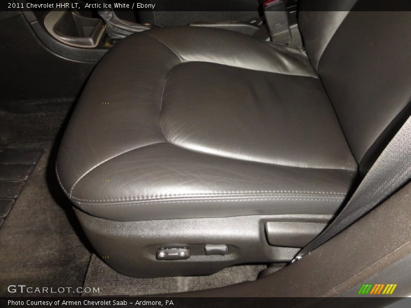 Arctic Ice White / Ebony 2011 Chevrolet HHR LT