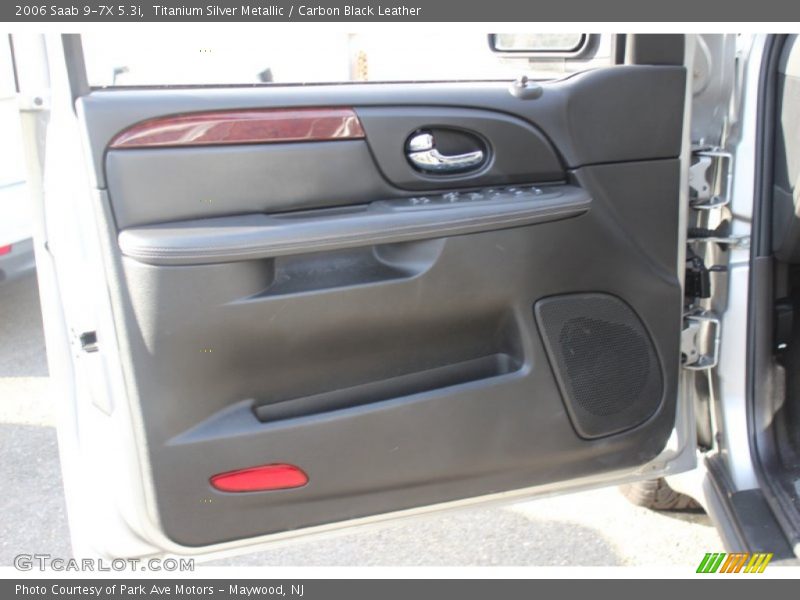 Titanium Silver Metallic / Carbon Black Leather 2006 Saab 9-7X 5.3i