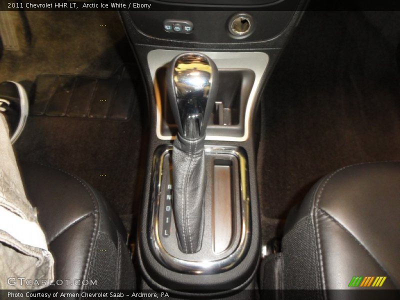 Arctic Ice White / Ebony 2011 Chevrolet HHR LT