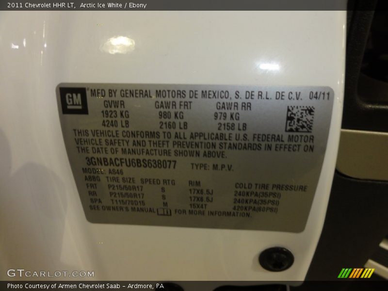 Arctic Ice White / Ebony 2011 Chevrolet HHR LT