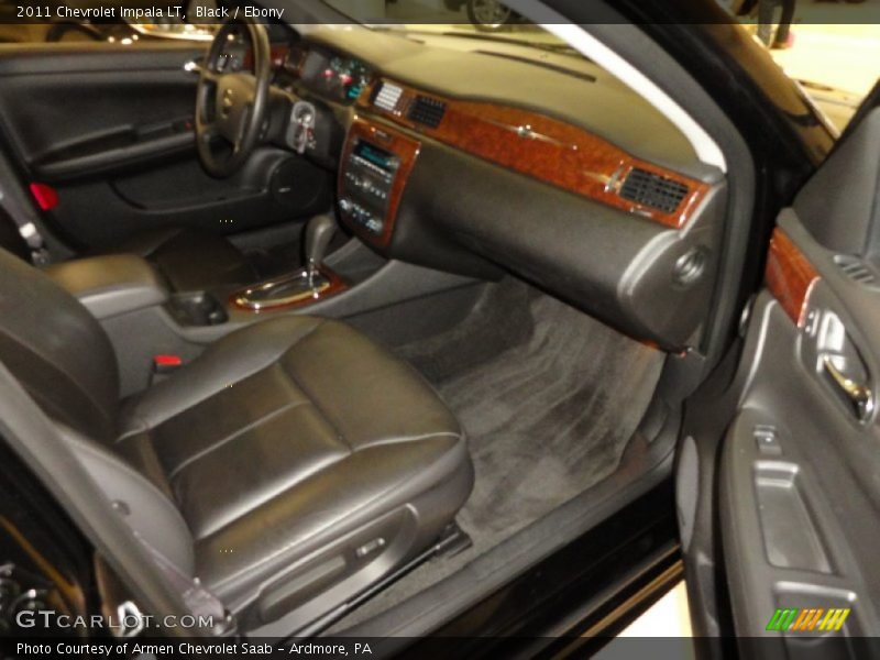 Black / Ebony 2011 Chevrolet Impala LT