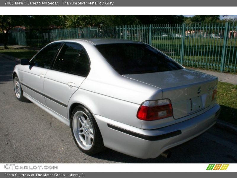Titanium Silver Metallic / Grey 2003 BMW 5 Series 540i Sedan