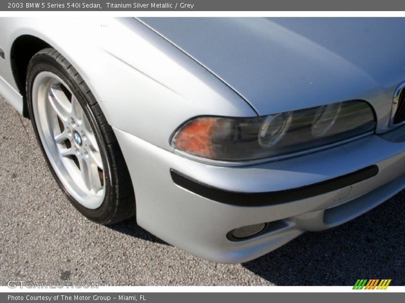 Titanium Silver Metallic / Grey 2003 BMW 5 Series 540i Sedan