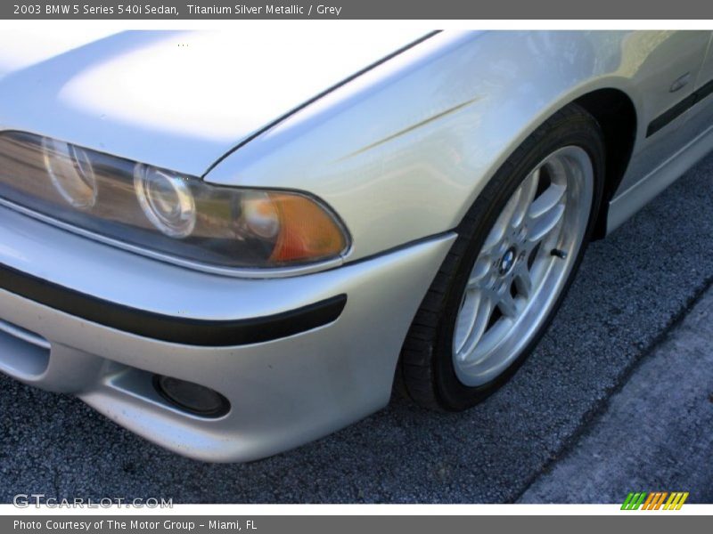 Titanium Silver Metallic / Grey 2003 BMW 5 Series 540i Sedan